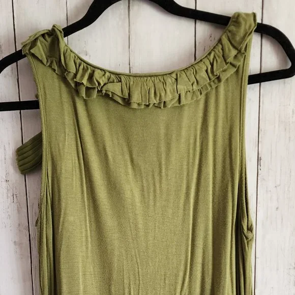 Green Fashion Tank Top - Picture 5 of 5